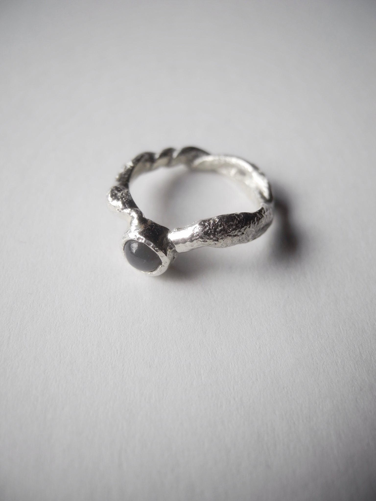 Levitate Ring